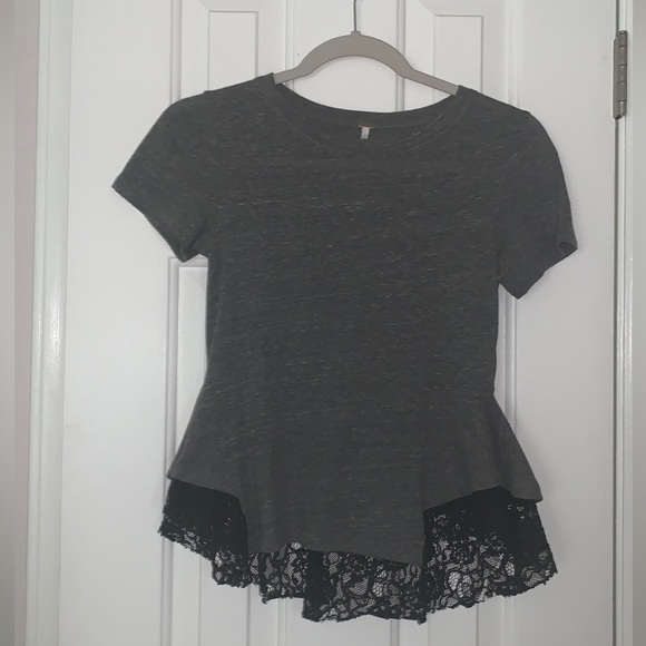 Free People gray and black lace shirt sz Small - Picture 3 of 9